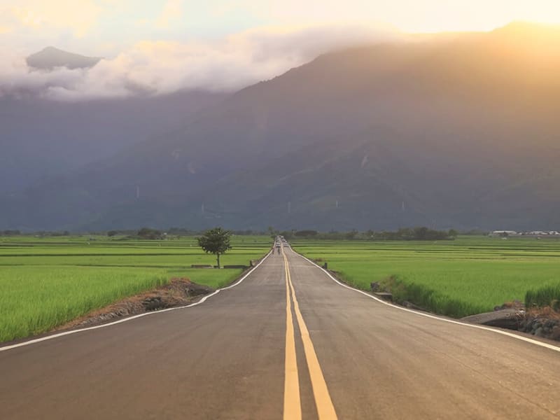 Drive through Eastern Taiwan via the bucolic East Rift Valley's Highway 9.